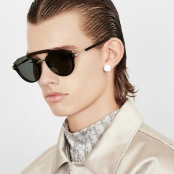 Dior First Class Men's Black Sunglasses! SALE! - Picture 1 of 3